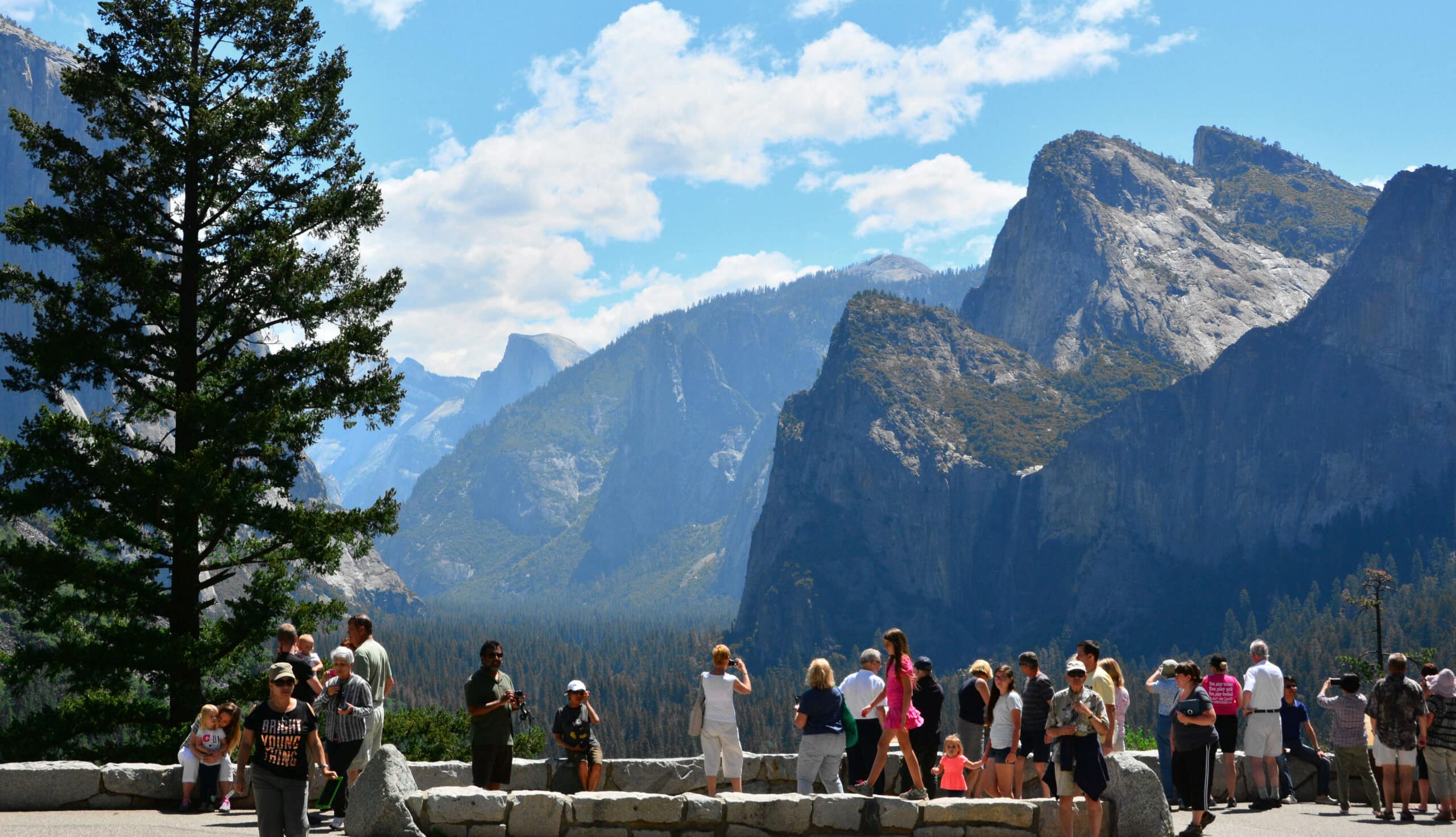Yosemite Drops Summer Reservations for 2026, and the Crowds Are Already Here