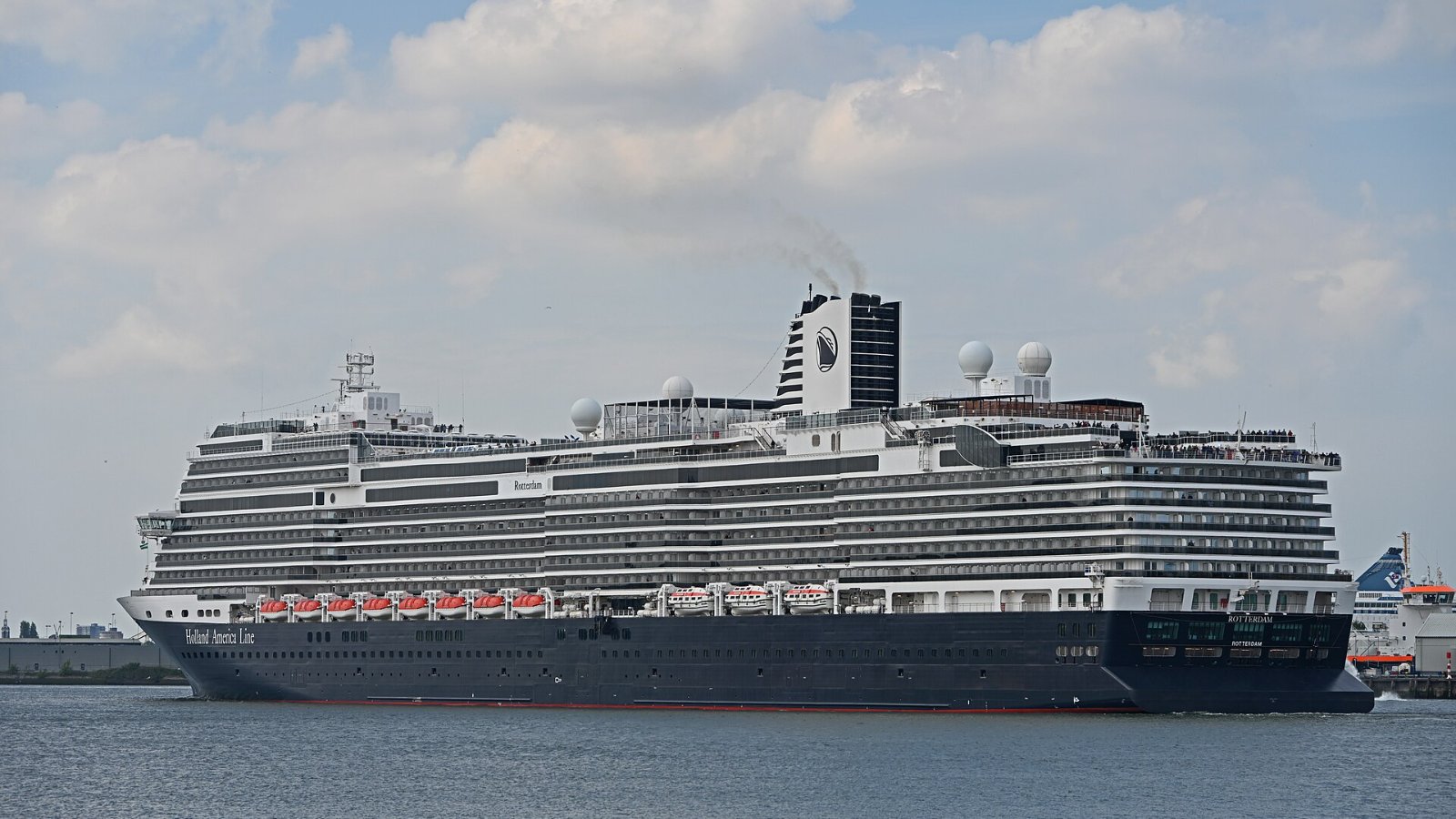 Holland America Rotterdam, Pinnacle Class