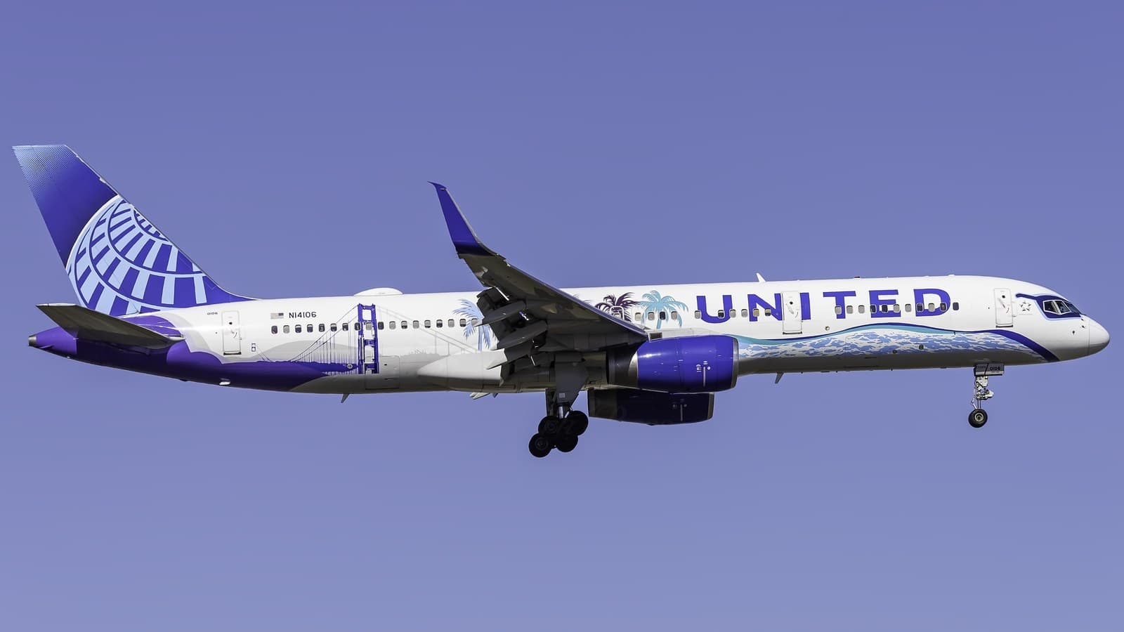 United Airlines aircraft landing at Newark Liberty International Airport