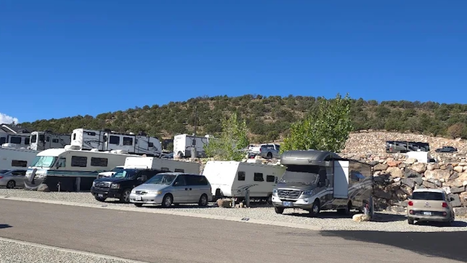 Cross Hollow RV Resort cabins and RV sites near Cedar City Utah