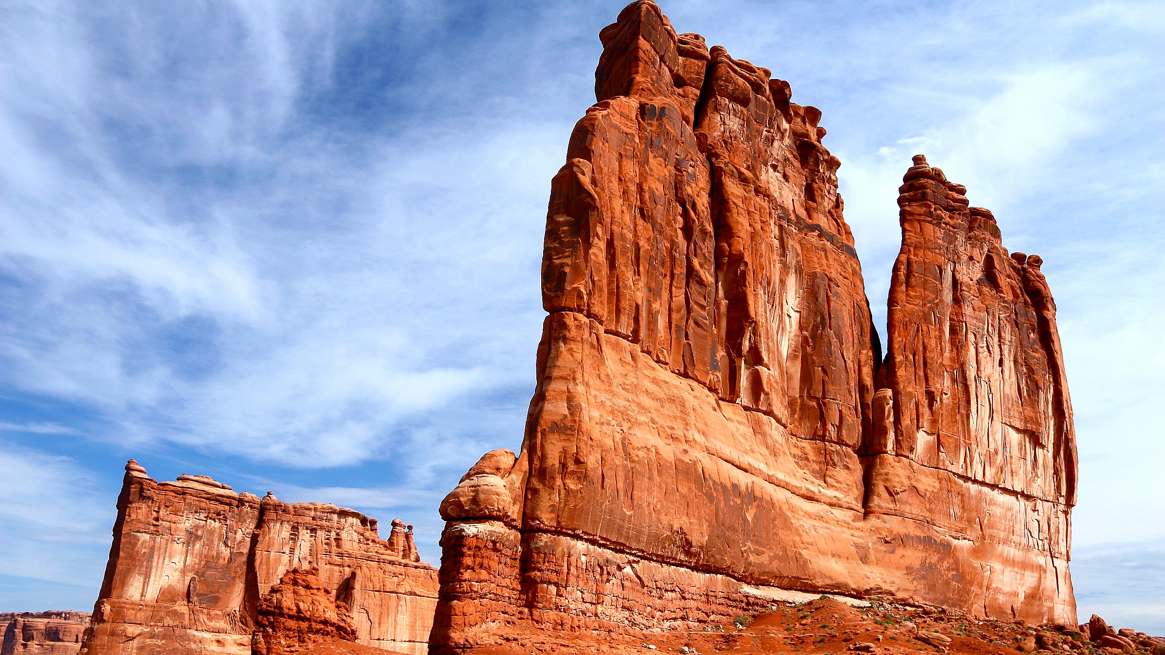 Trail and landscape conditions in Arches National Park