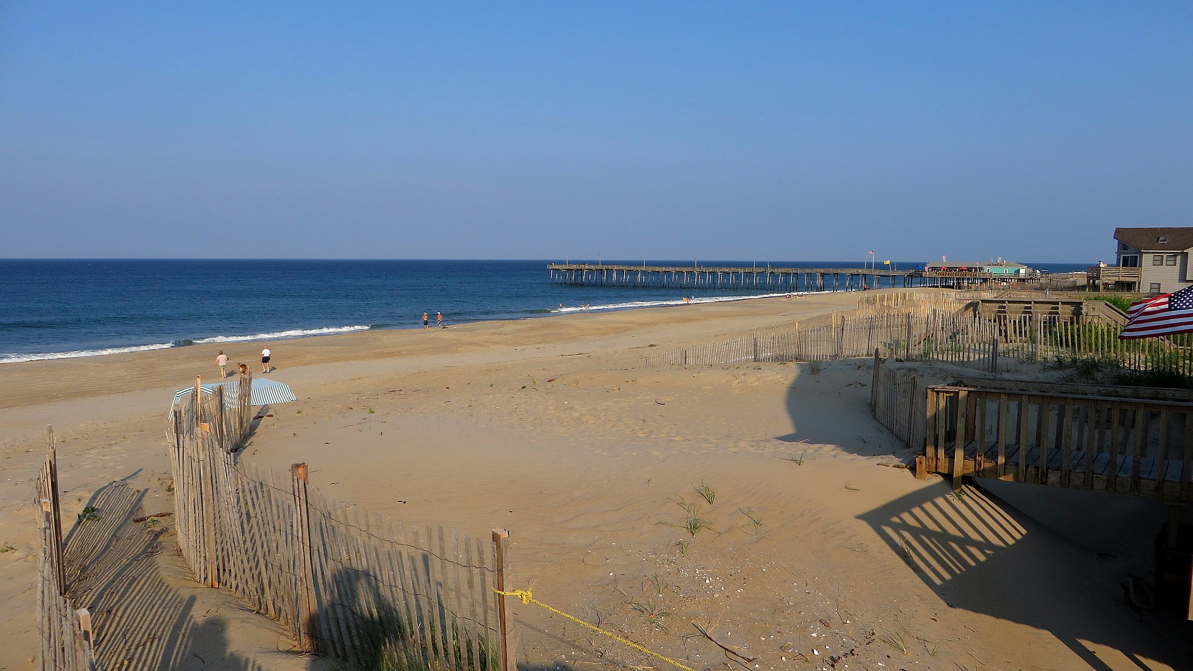 Wide sandy beach along Cape Hatteras National Seashore