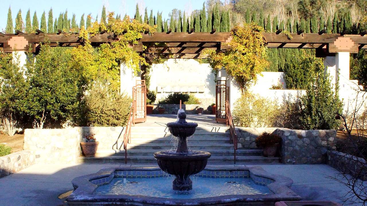 Garden and monument