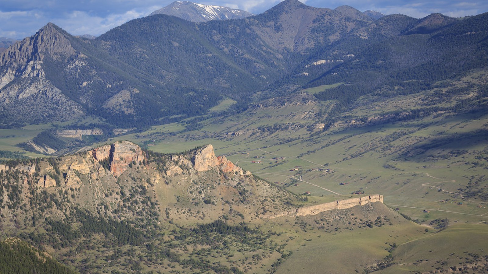 Cody scenic landscape for RV trip planning