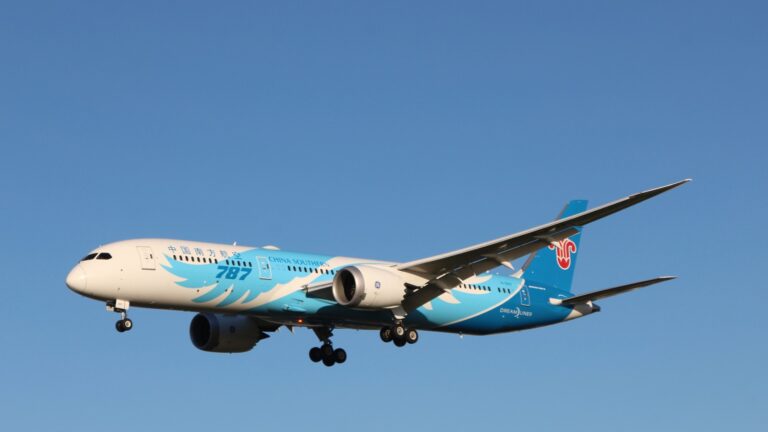China Southern Airlines Boeing 787-9 B-20D7 on the ground