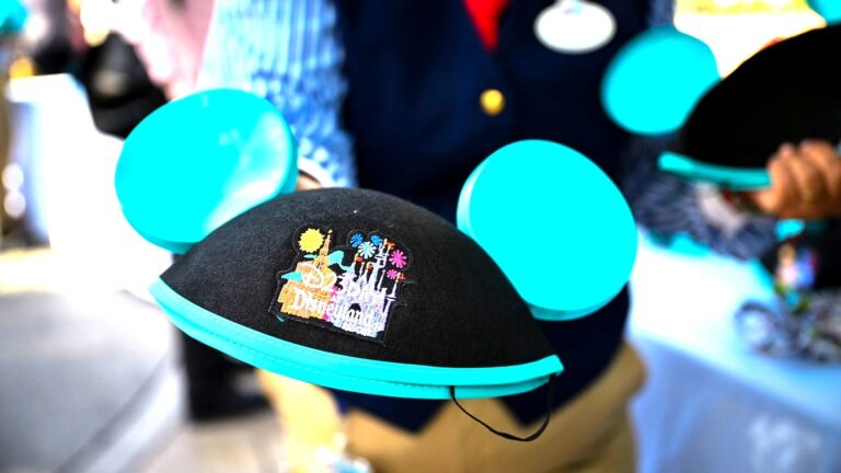 D23 Day at Disneyland Returns August 13 With Free Ears PhotoPass and Cavalcade