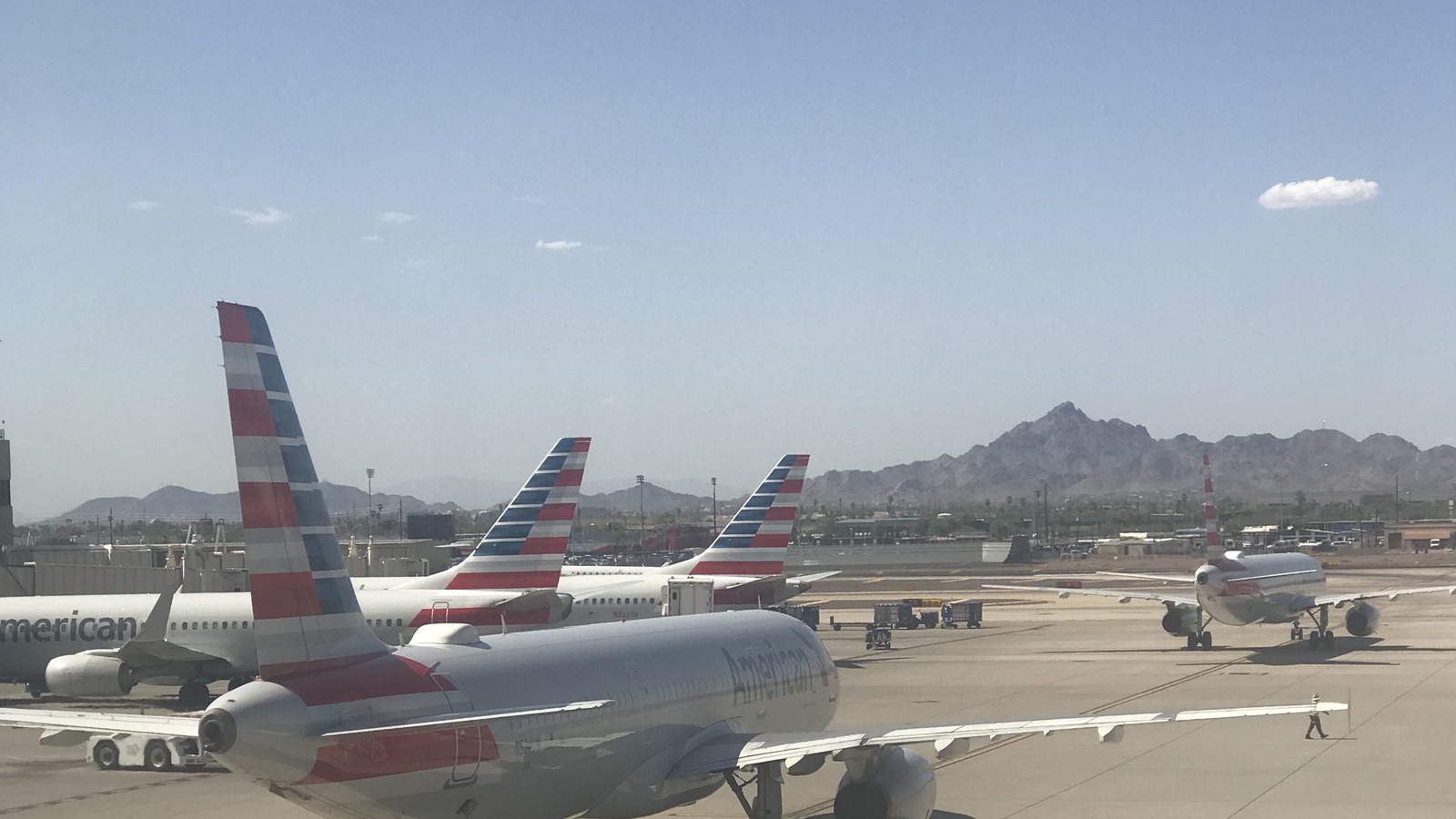 American Airlines jet on the ground at Phoenix Sky Harbor International Airport