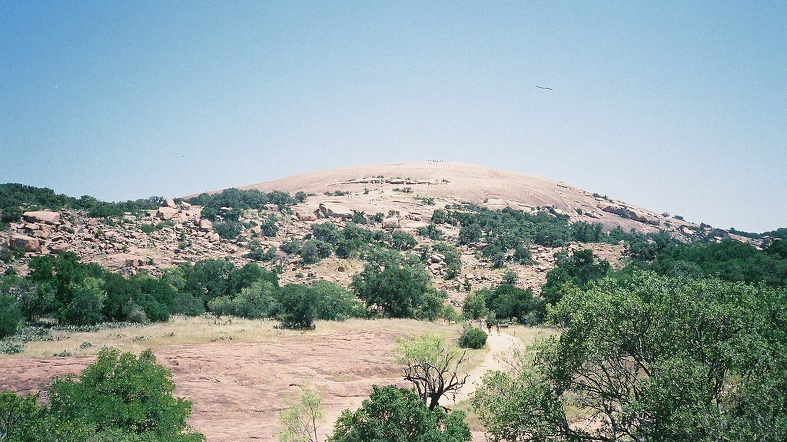 Fredericksburg scenic landscape for RV trip planning