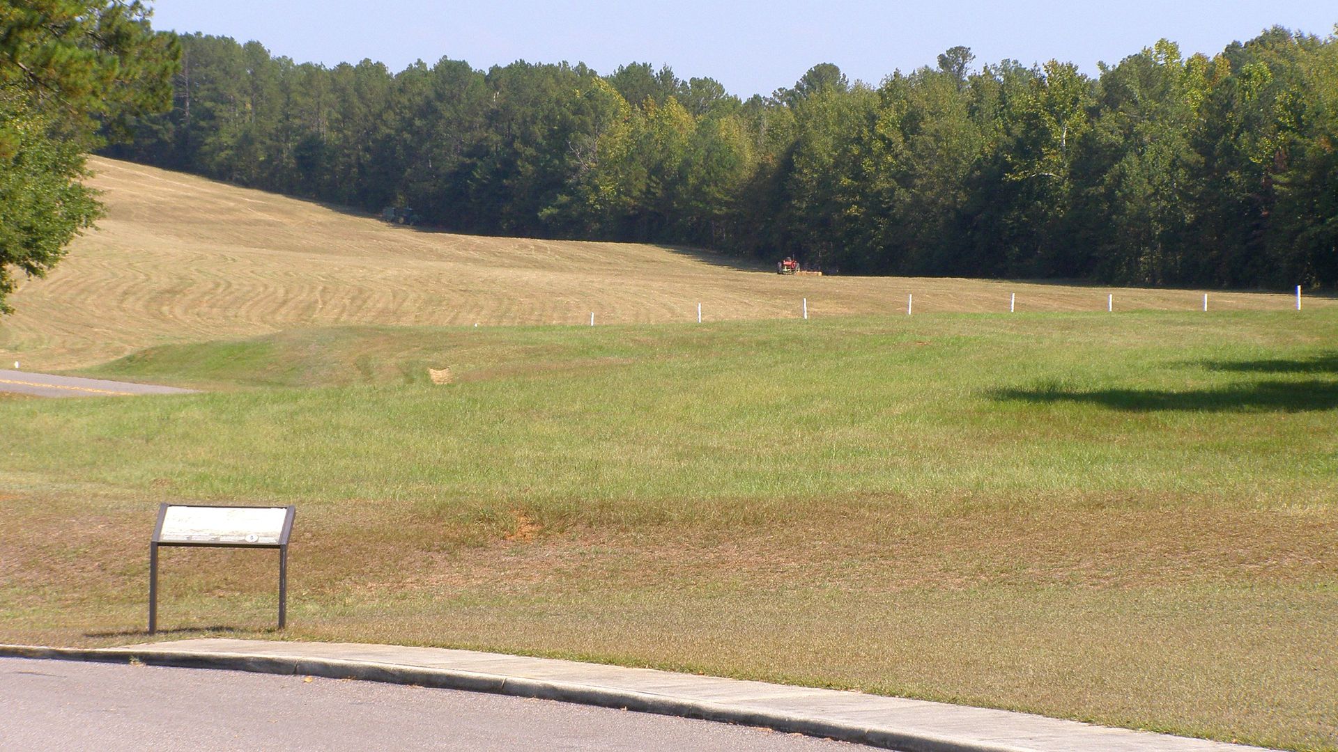 battlefield tour road overlooks at Horseshoe Bend National Military Park