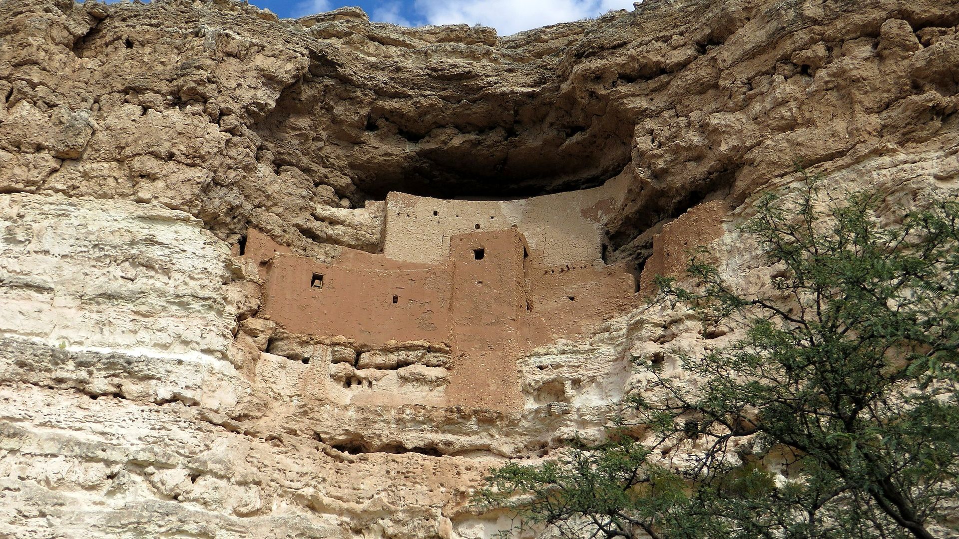 Detail feature at Montezuma Castle National Monument