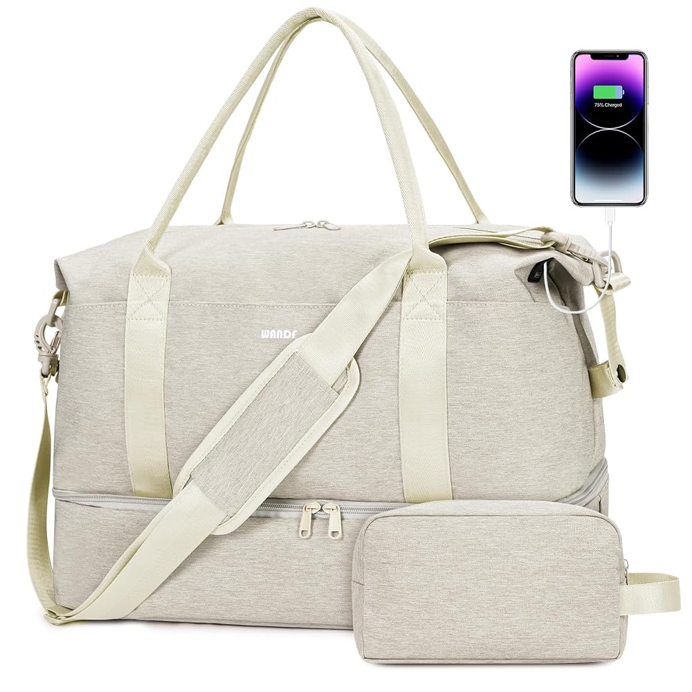 WANDF 18x14x8 Underseat Duffel with USB Port