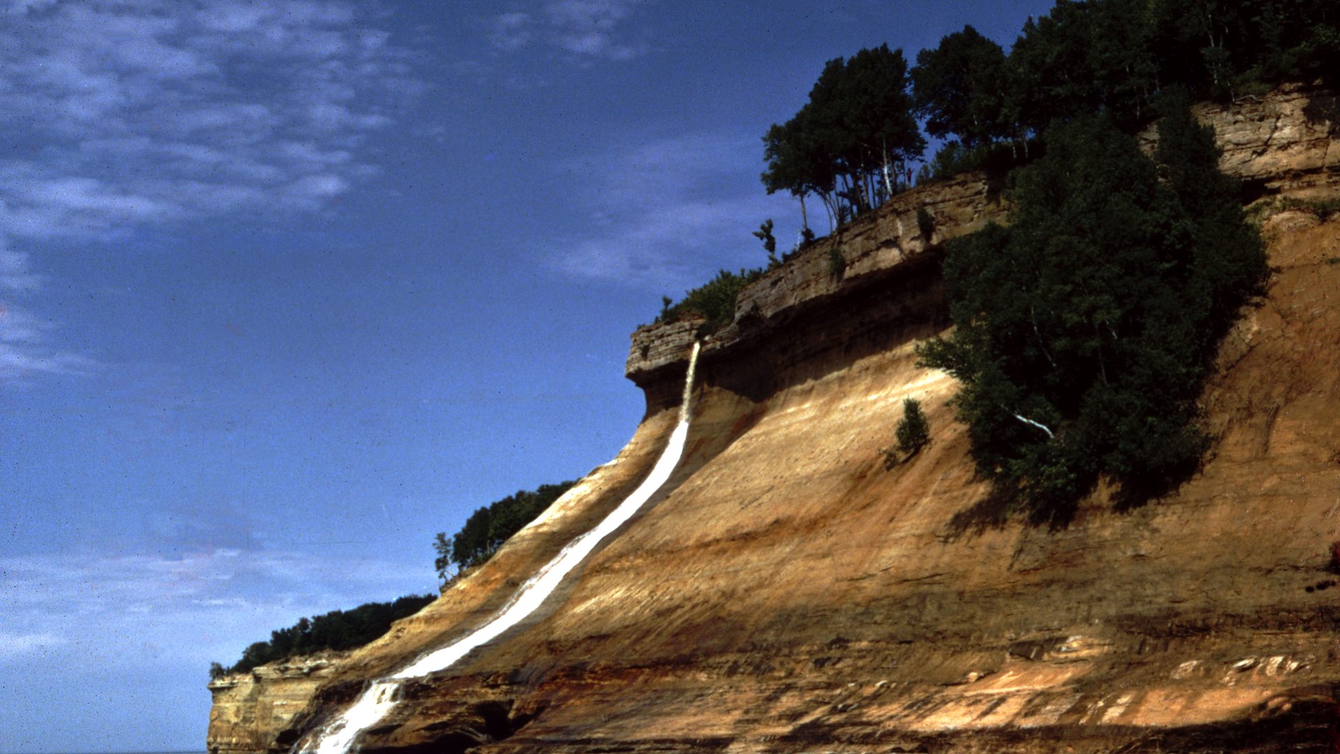 Visitor timing context at Pictured Rocks National Lakeshore