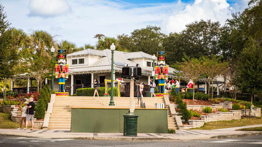 Donnelly Park in downtown Mount Dora