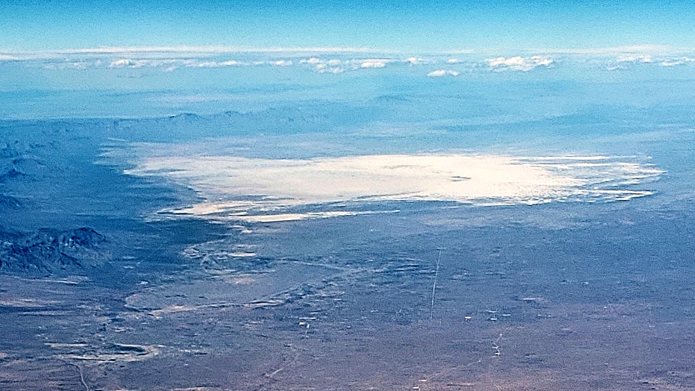 Trail and landscape conditions in White Sands National Park