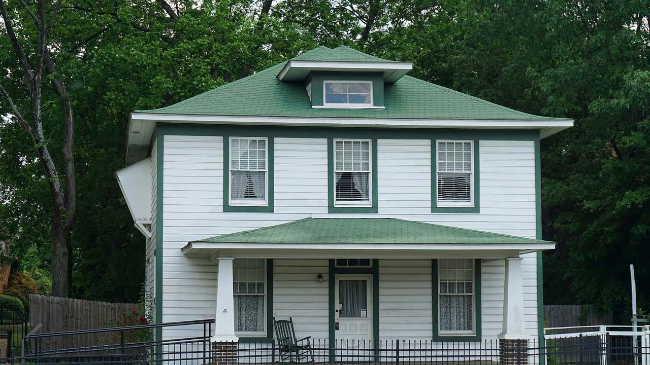 Small Arkansas town street