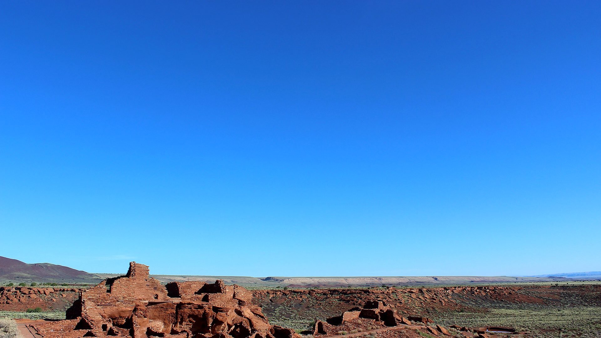 Painted desert horizon