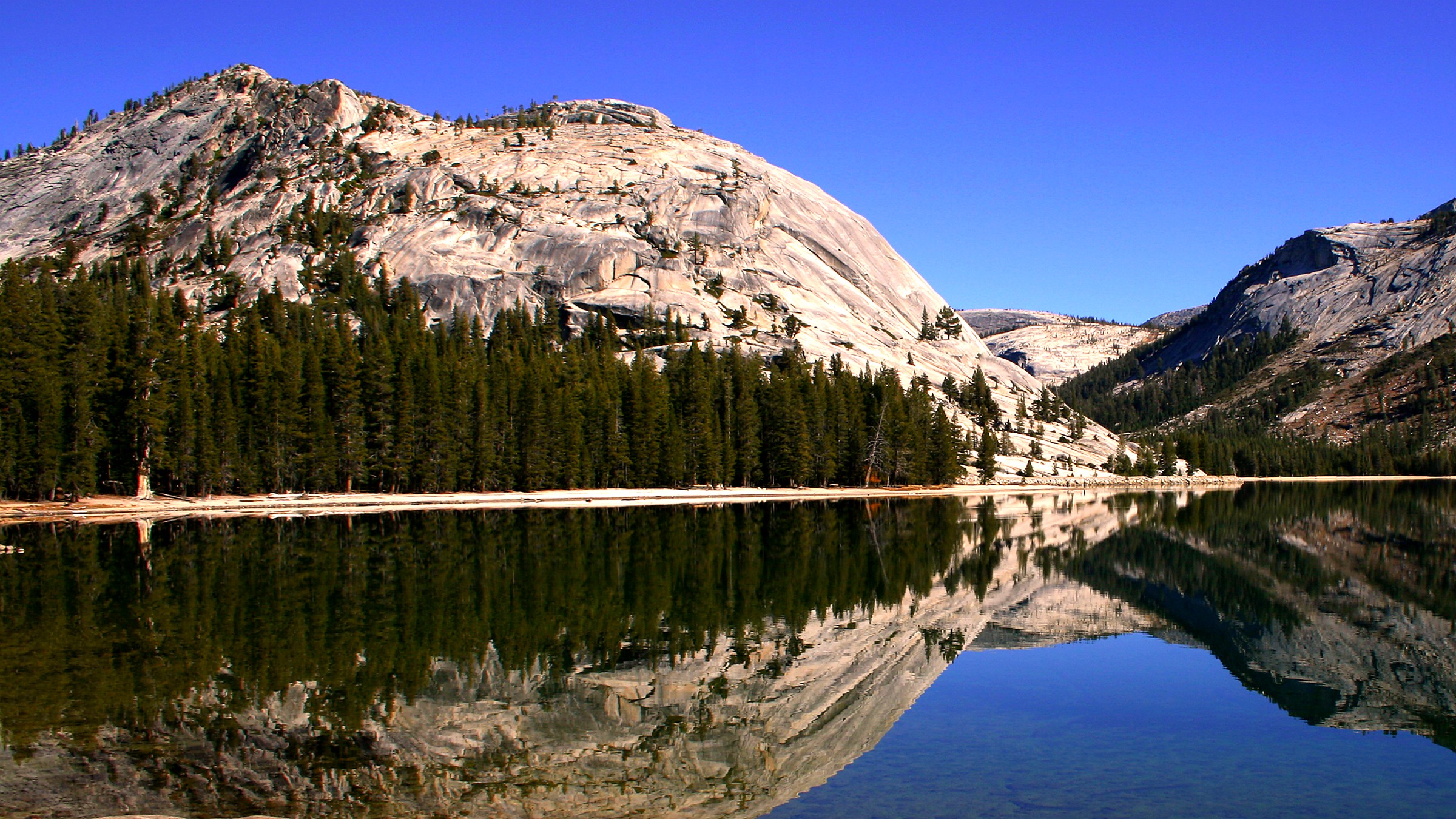 Trail and landscape conditions in Yosemite National Park