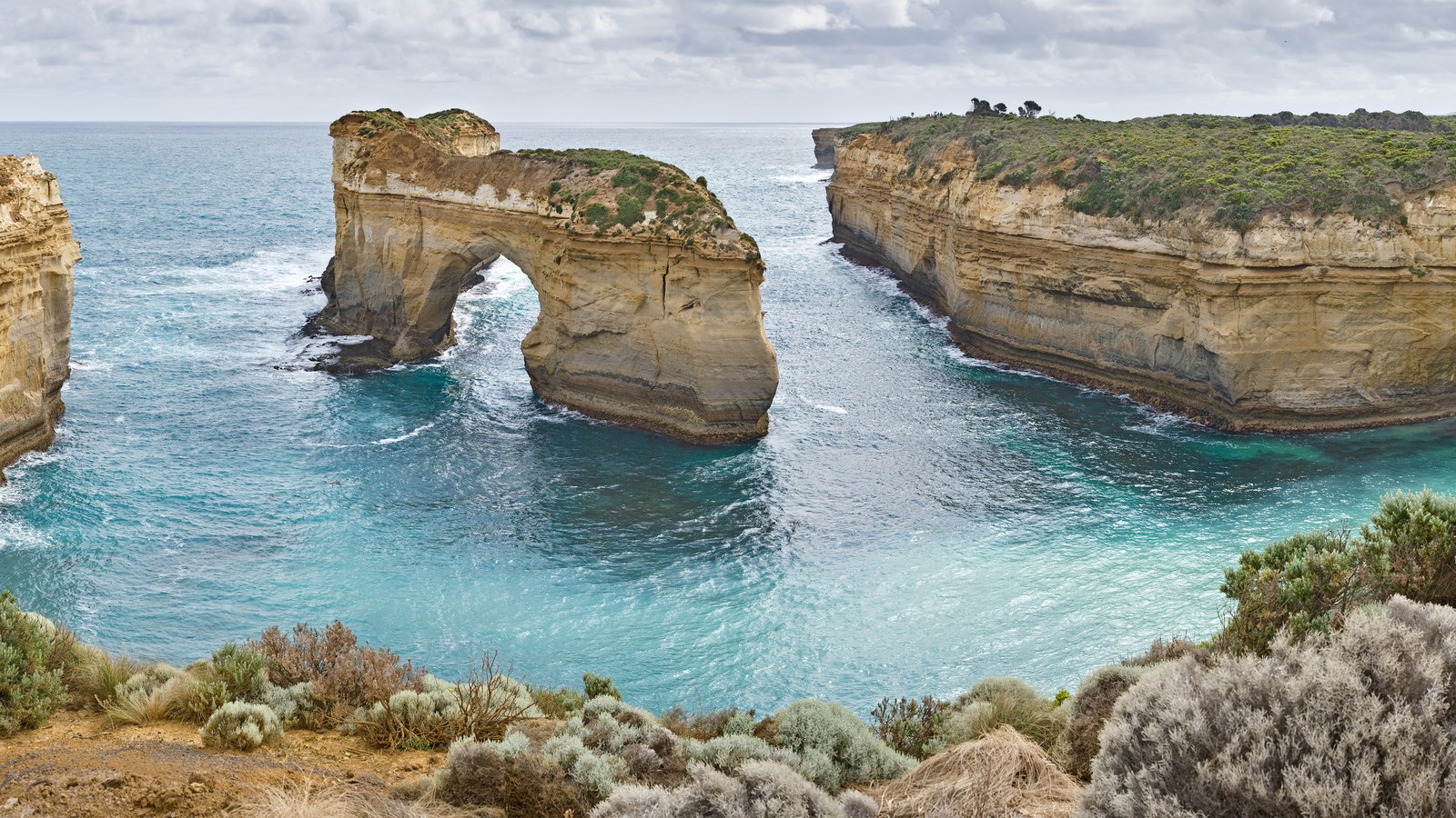 Island Archway along the Great Ocean Road coastline in Victoria, Australia.
