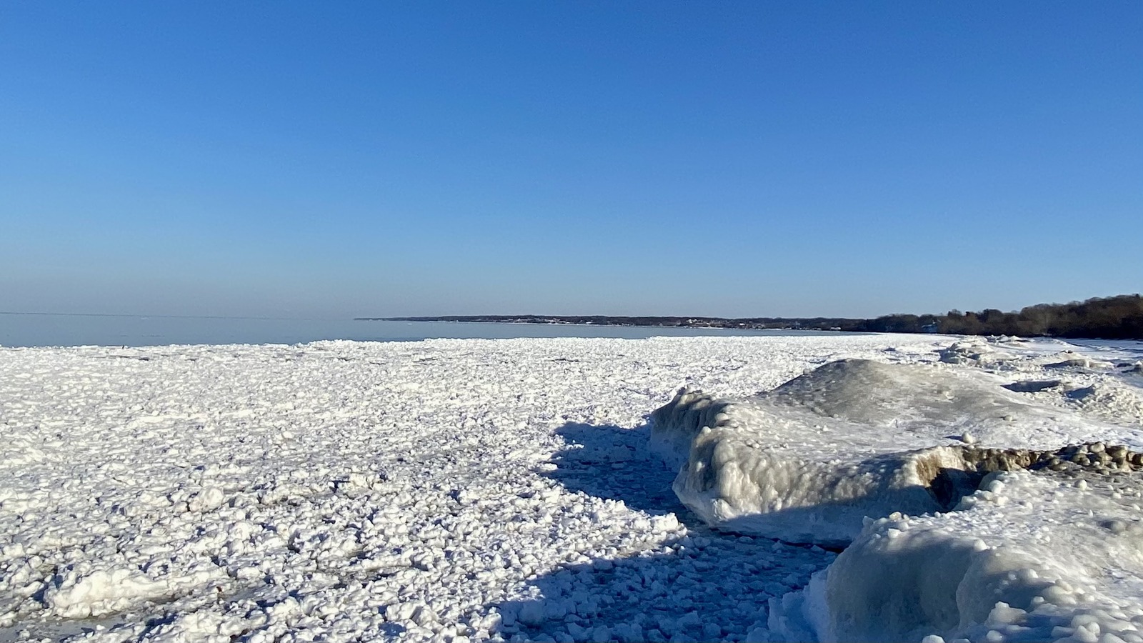 Lake Ontario shoreline at Durand Eastman Park in Rochester, New York