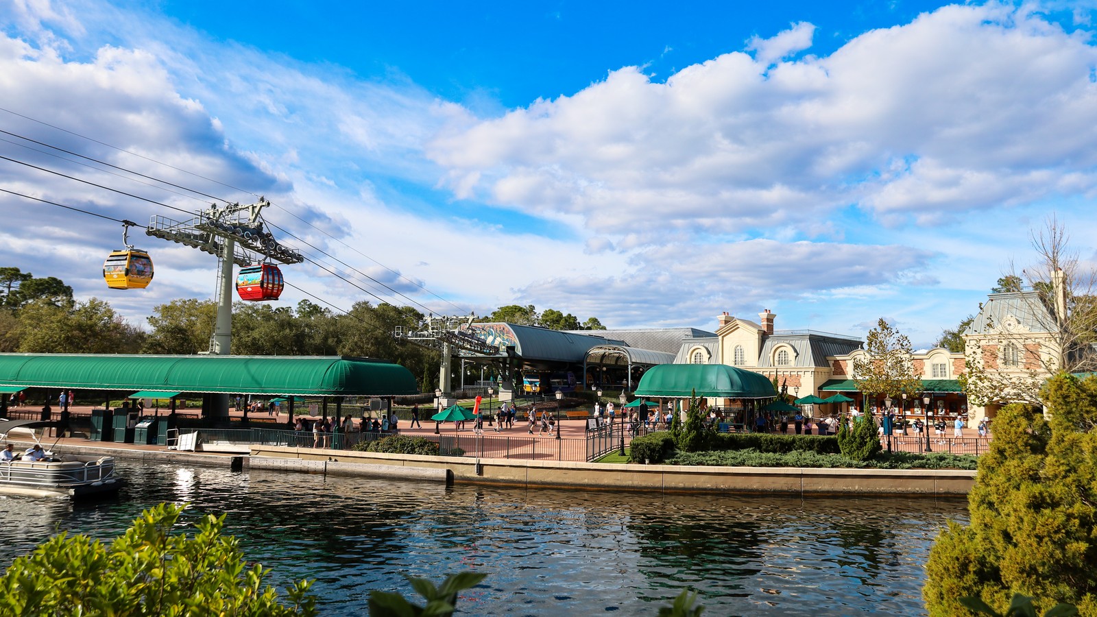 Disney Skyliner gondolas near the EPCOT International Gateway station