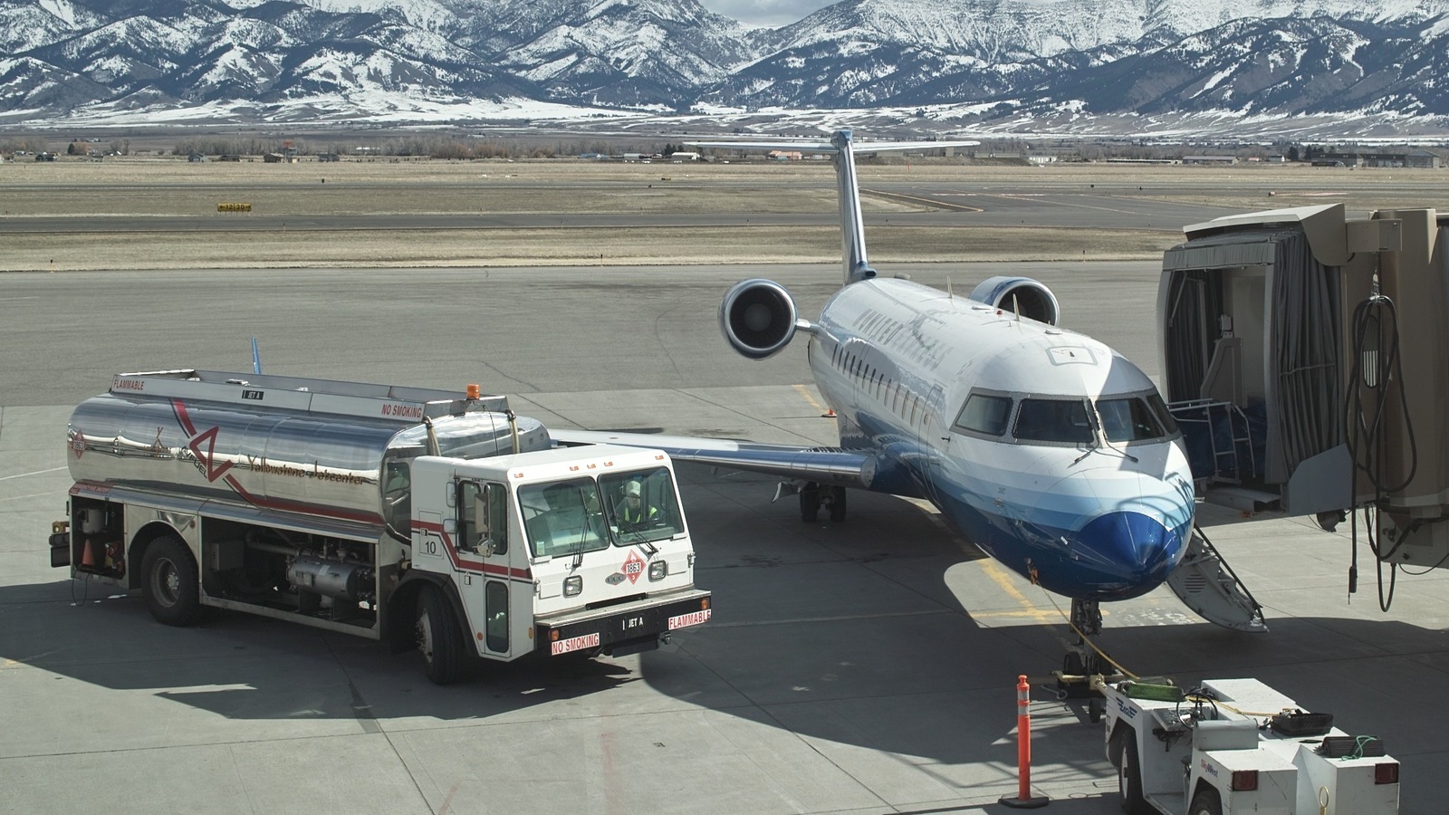 Regional jet on the apron at Bozeman Yellowstone International Airport