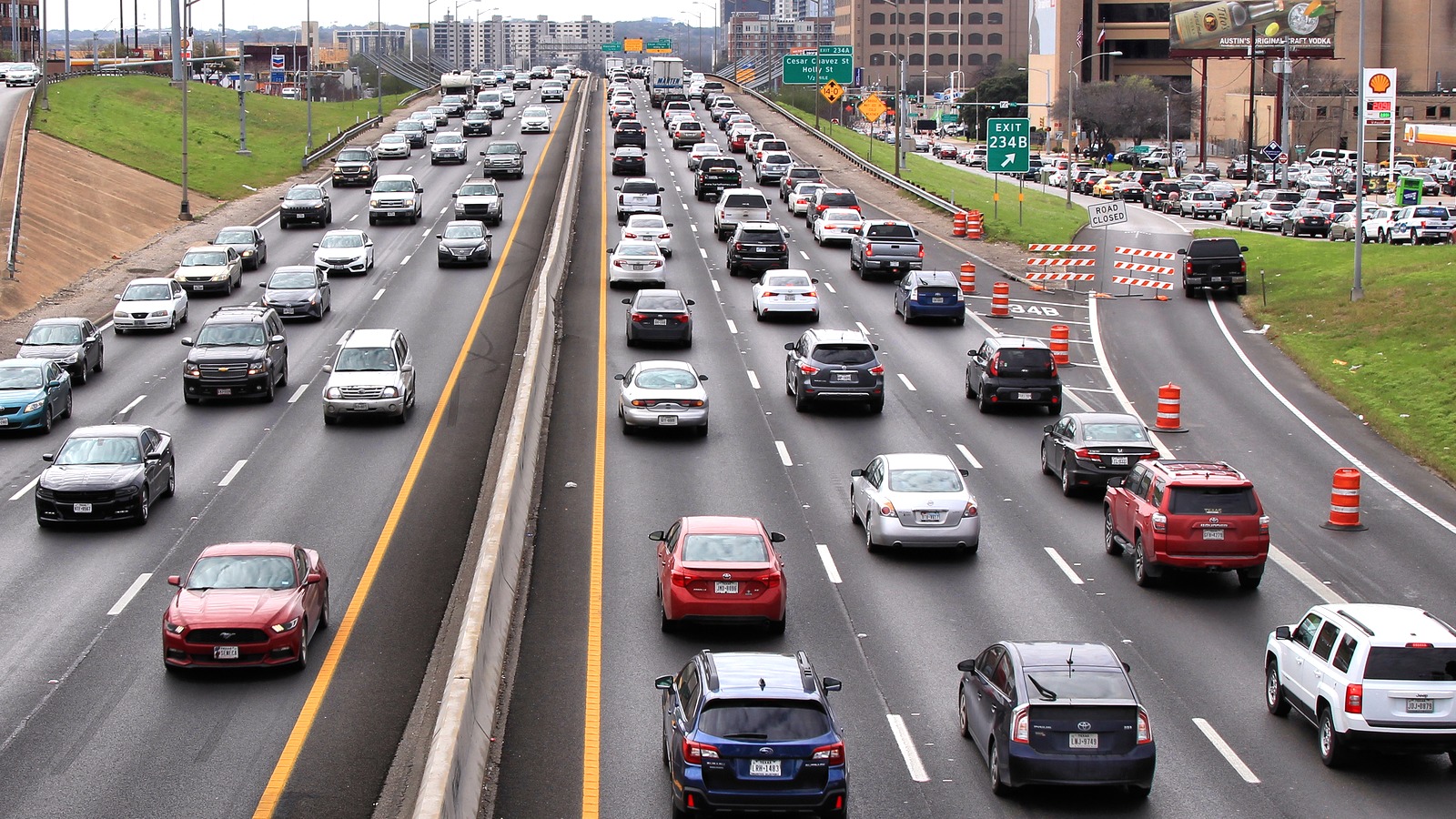 Traffic on Interstate 35 through downtown Austin, Texas