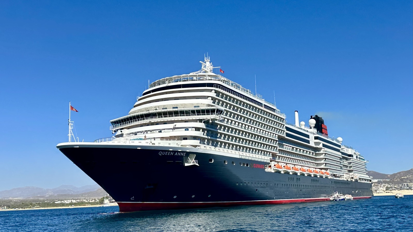 Cunard Queen Anne cruise ship at Cabo San Lucas