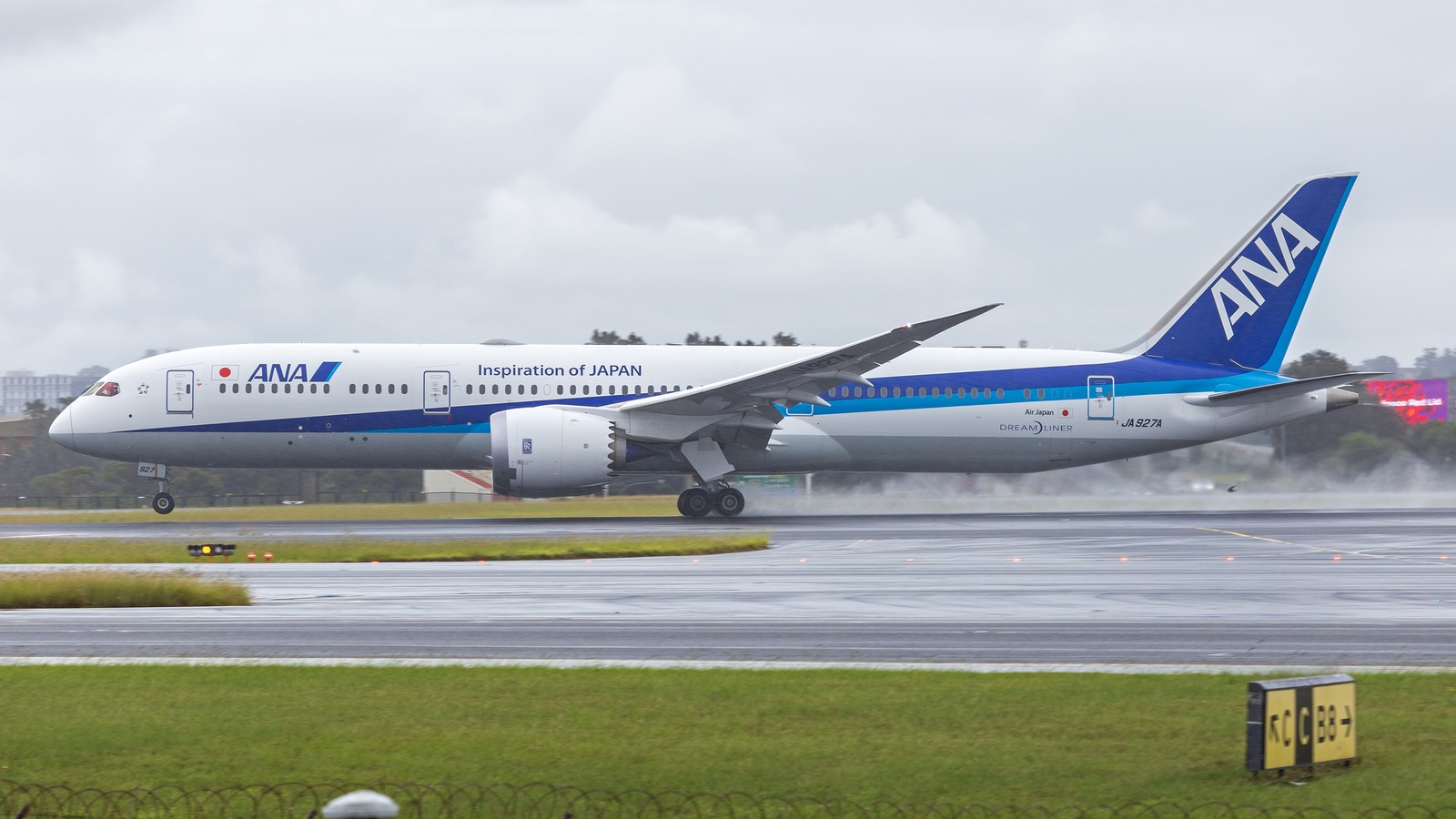 All Nippon Airways Boeing 787-9 in standard livery departing Sydney Airport