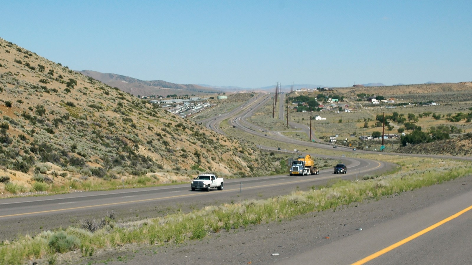 Southbound U.S. Route 395 near Reno, Nevada, in daylight