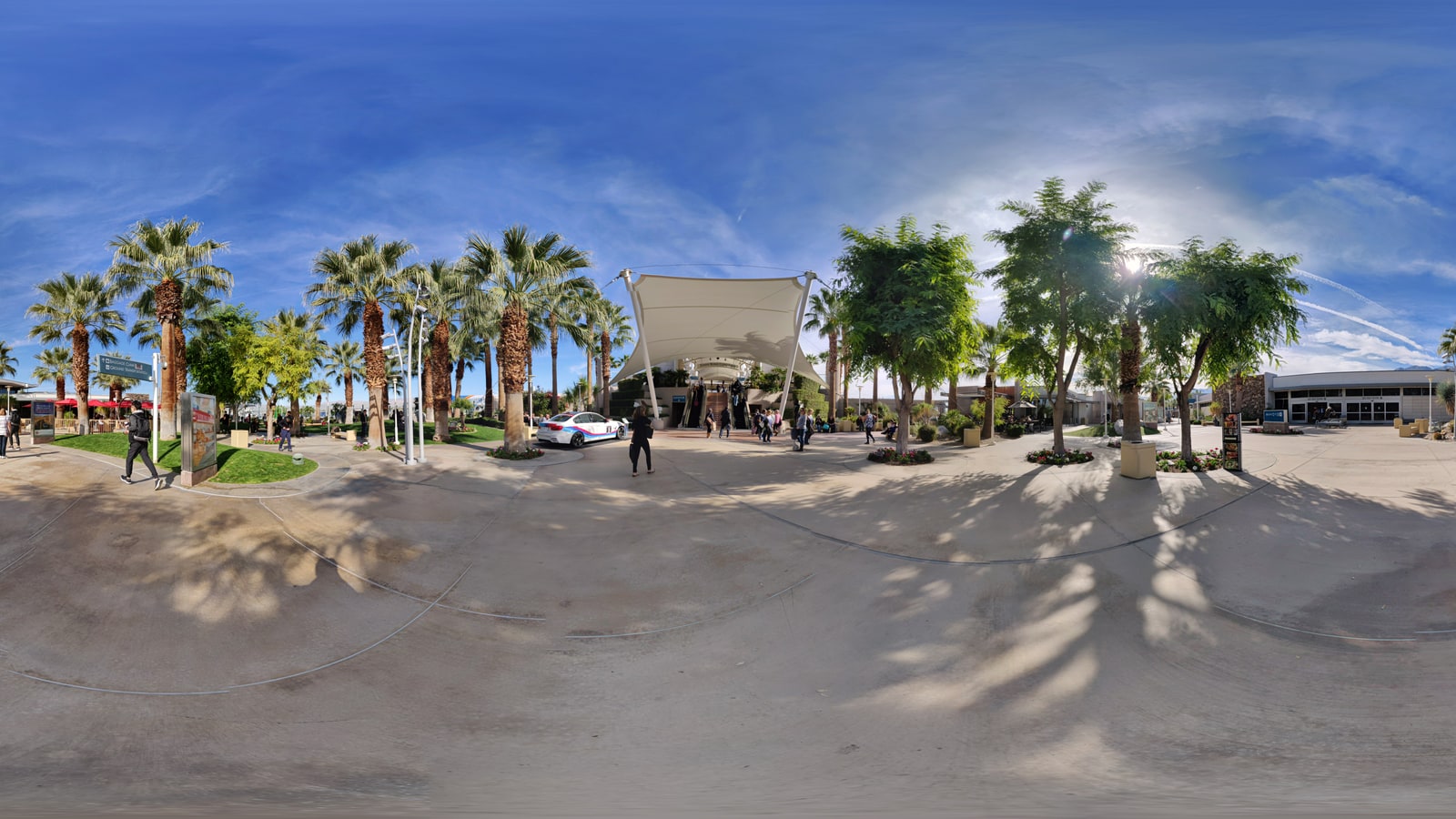 Concourse exterior view at Palm Springs International Airport