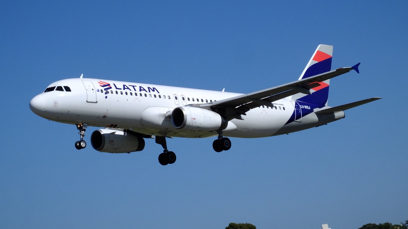 Representative LATAM Airbus A320 approaching an airport