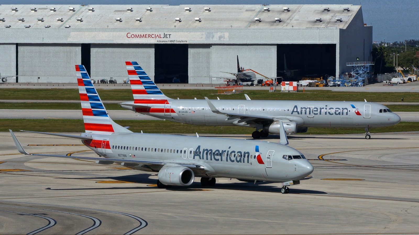 American Airlines Boeing 737 and Airbus A321 on the ramp at Miami International Airport