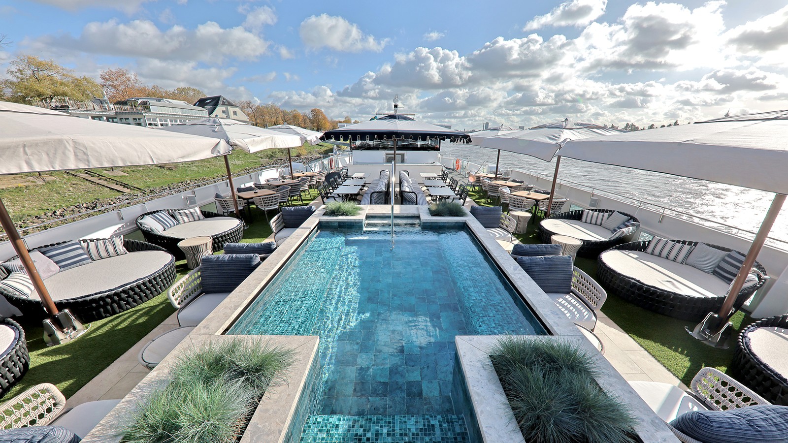 Sun Deck pool on Tauck ms Lumiere, sister ship to the 2028 ms Harmonie
