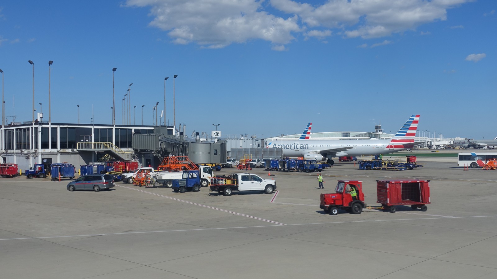 American Airlines jet at Chicago OHare International Airport