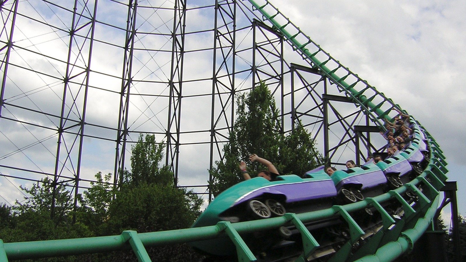 Phantom's Revenge steel hypercoaster climbing its lift hill at Kennywood in West Mifflin, Pennsylvania