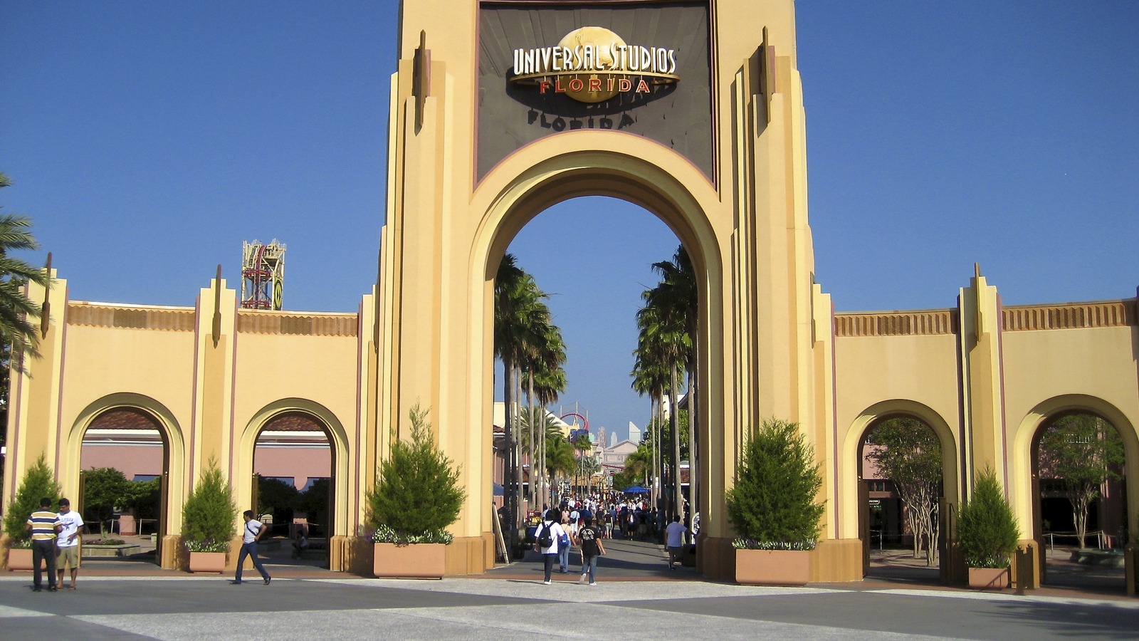 Entrance gate and rotating Universal globe at Universal Studios Florida in Orlando