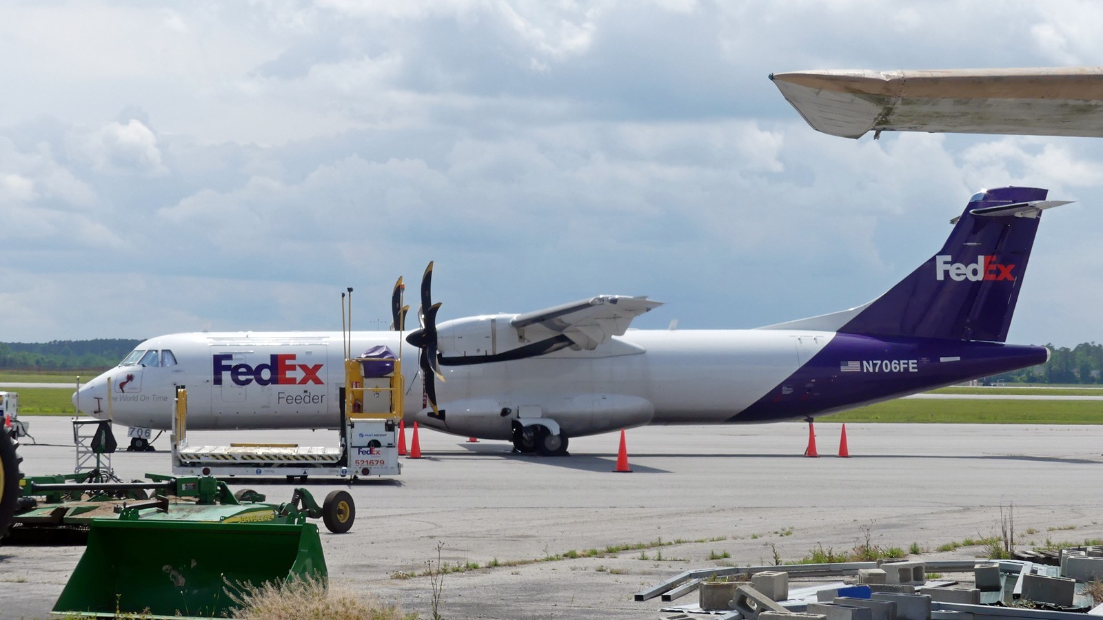Coastal Carolina Regional Airport ramp at New Bern with a FedEx Feeder ATR on the apron under daylight sky