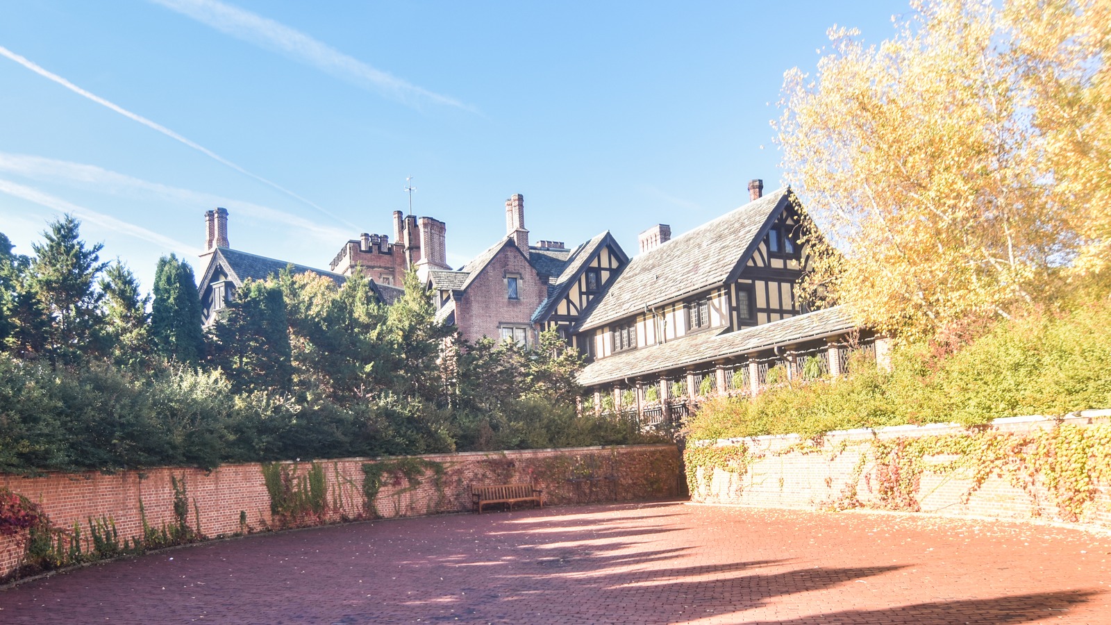 Stan Hywet Hall and Gardens in Akron