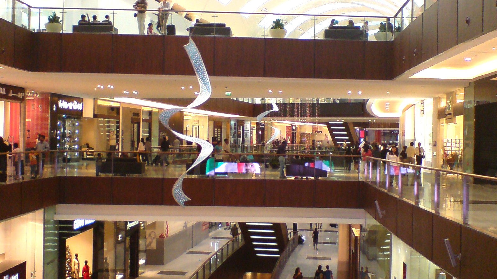 Interior gallery inside Dubai Mall