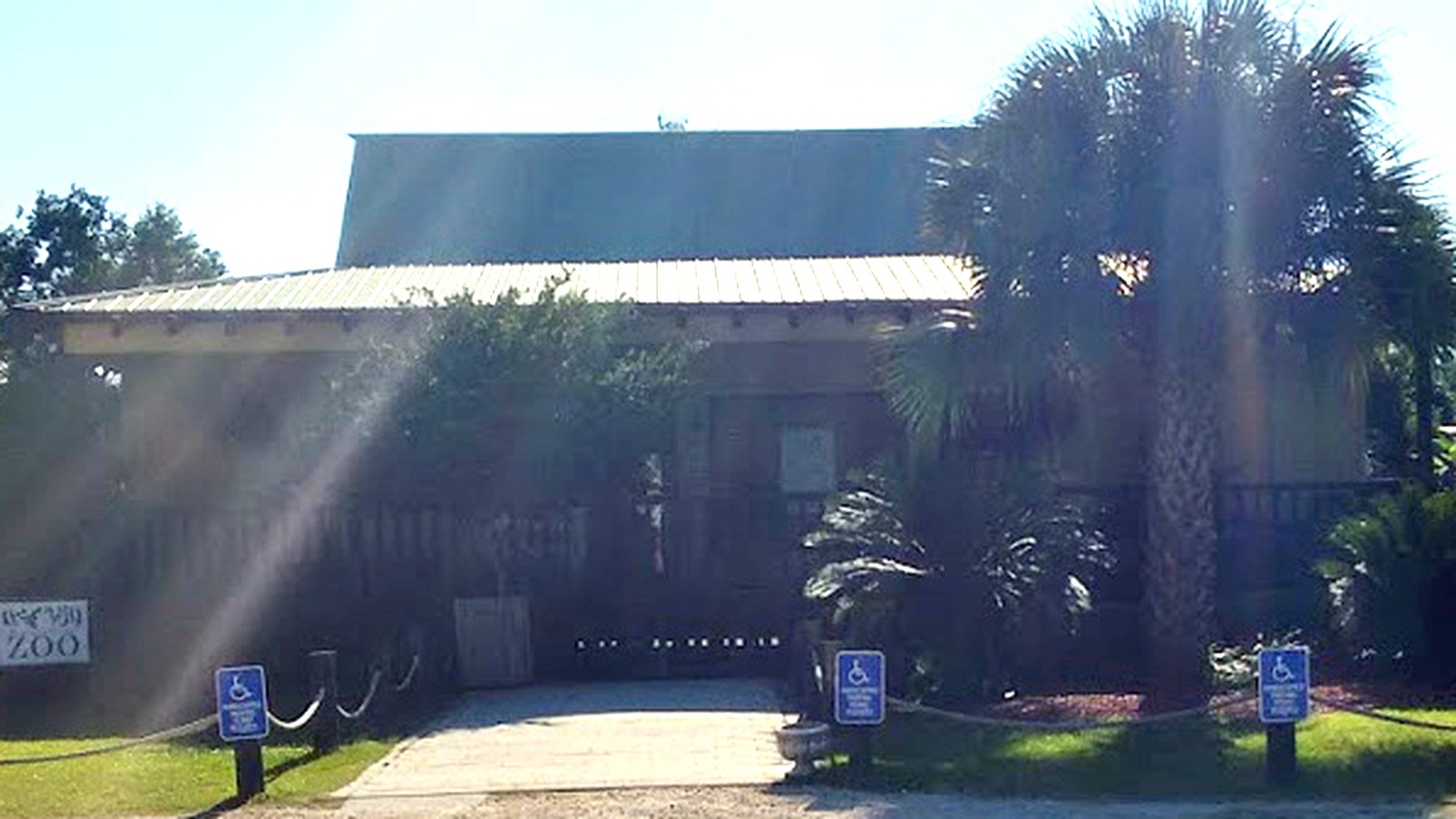 Entrance to the Alabama Gulf Coast Zoo