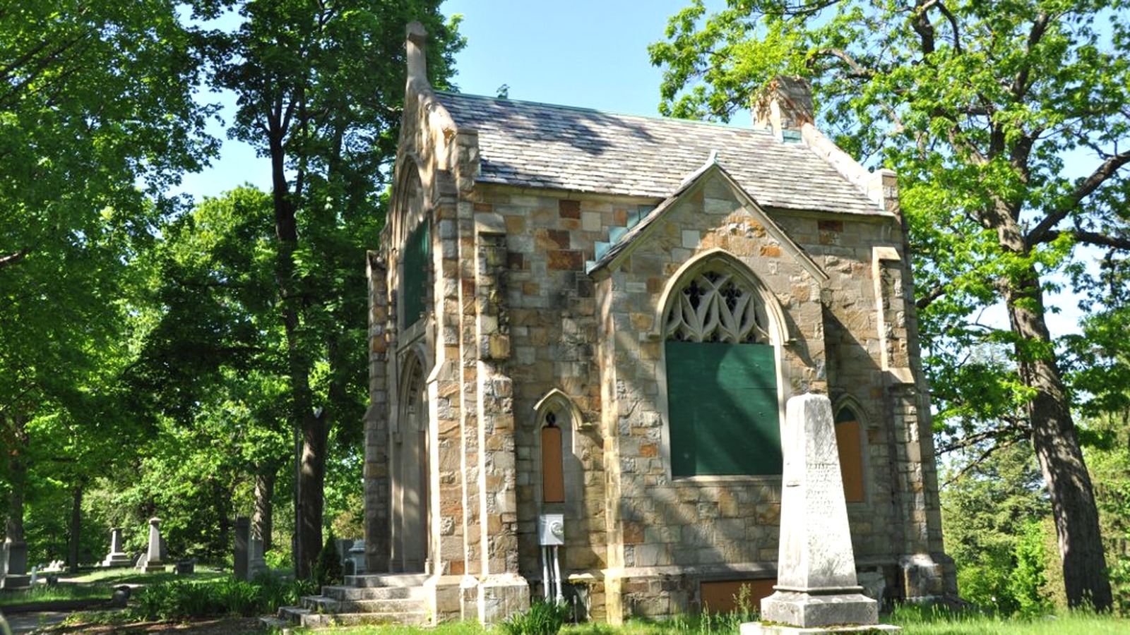 Historic chapel in Valley Cemetery