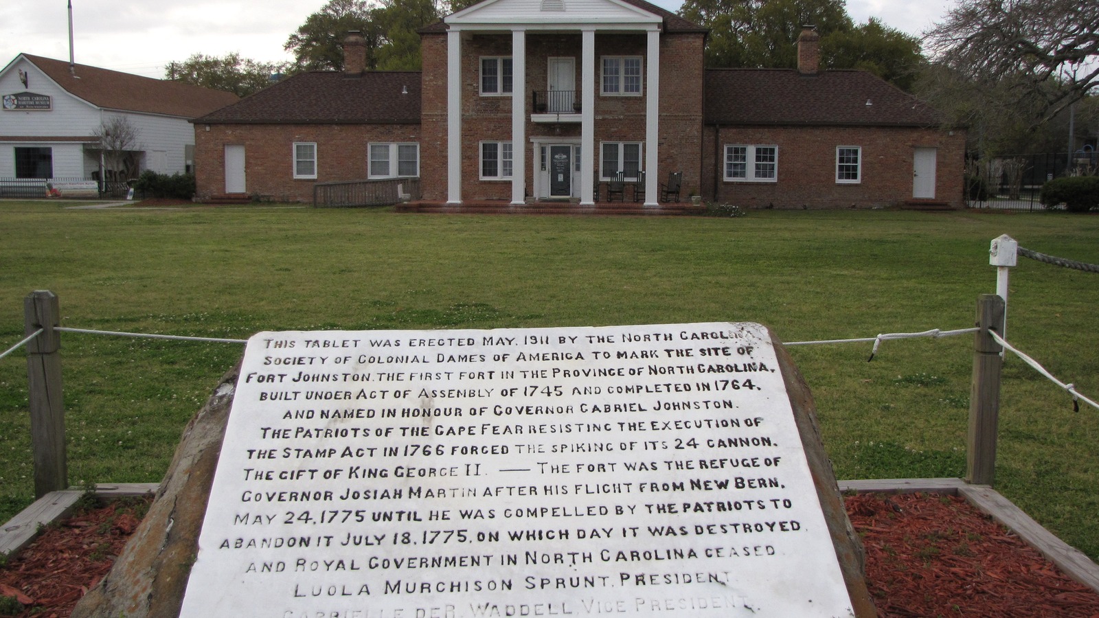 Fort Johnston Southport Museum and its historic marker