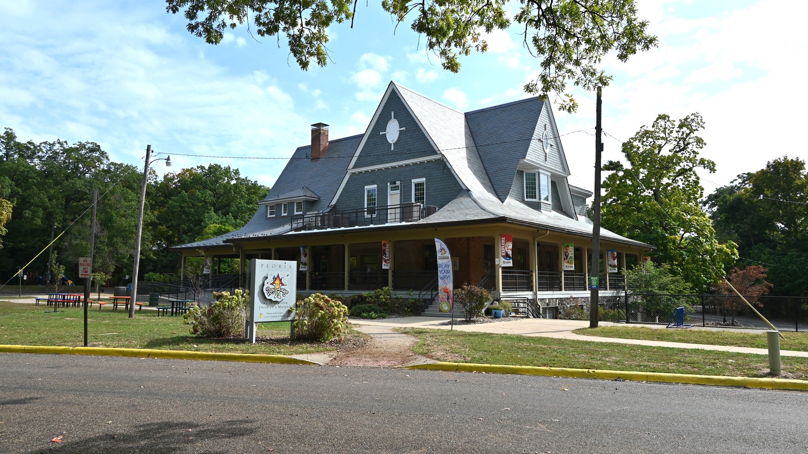 Peoria PlayHouse Children's Museum building