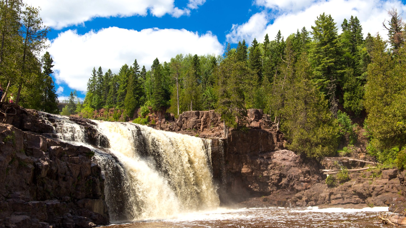 Middle falls at Gooseberry Falls State Park