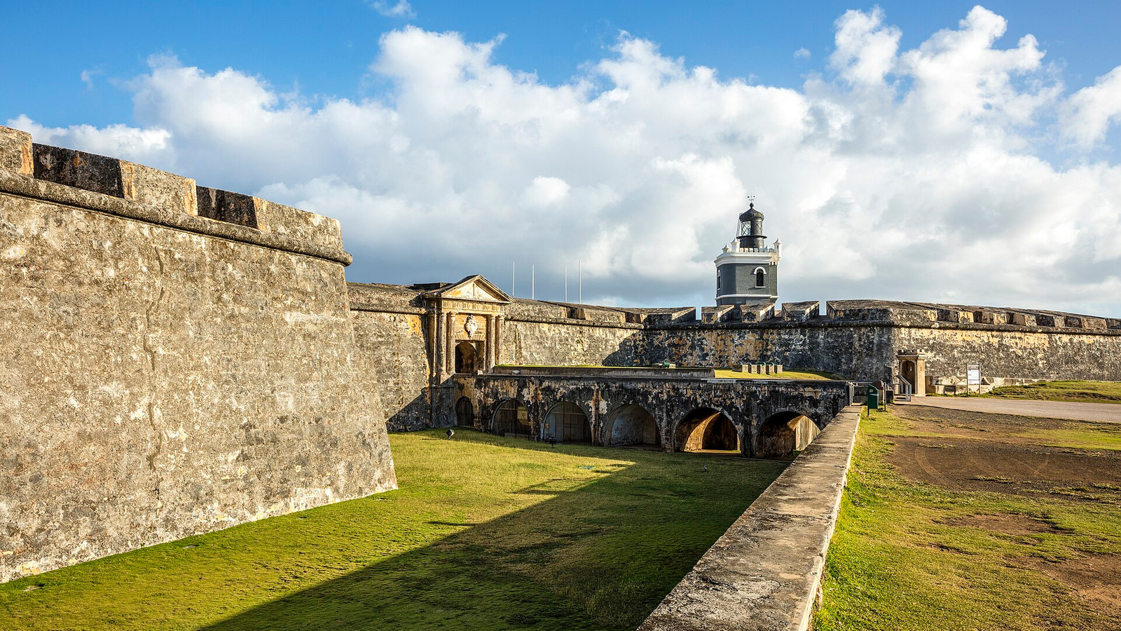 Castillo San Felipe del Morro and lighthouse in San Juan