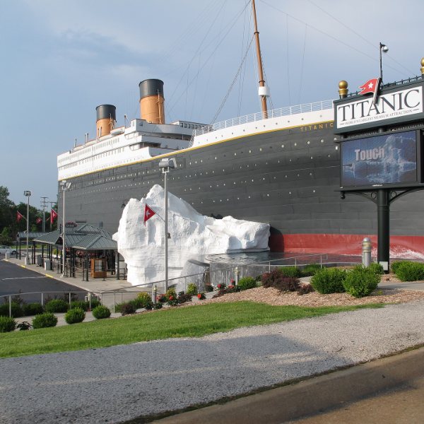 Titanic Museum Attraction, Branson