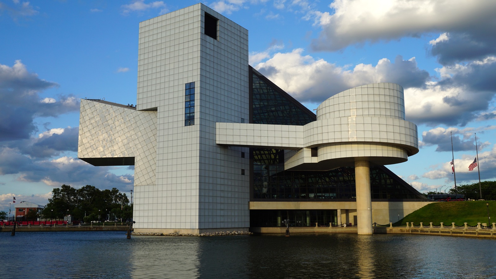 The glass pyramid and white tower of the Rock and Roll Hall of Fame on the Lake Erie waterfront in Cleveland, Ohio
