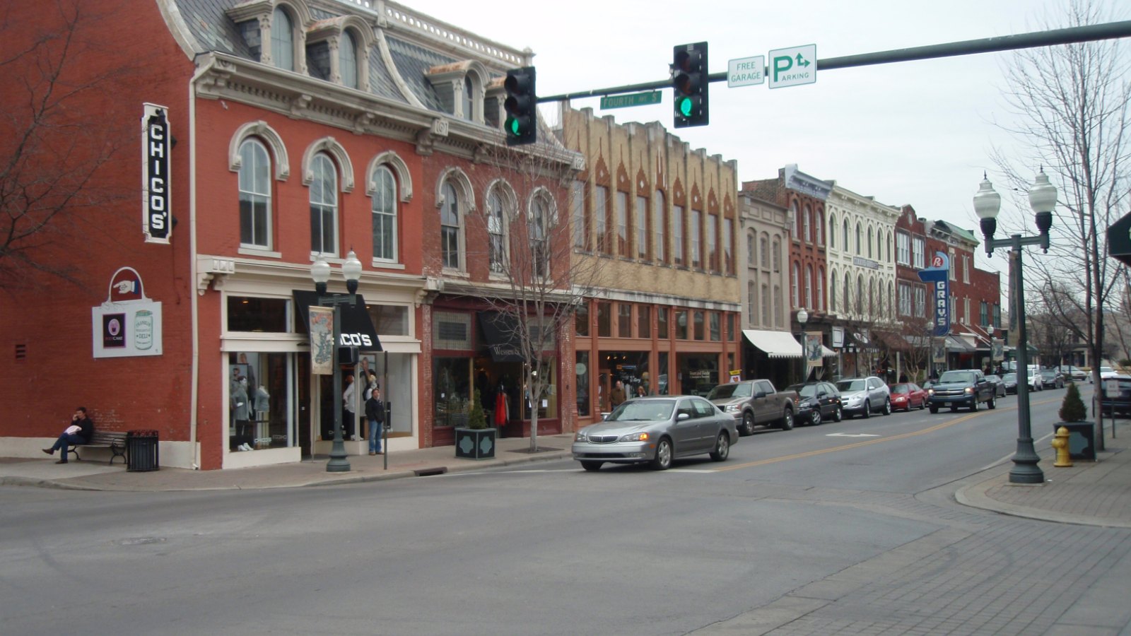 The intersection of 4th Avenue and Main Street in the historic district of downtown Franklin, Tennessee