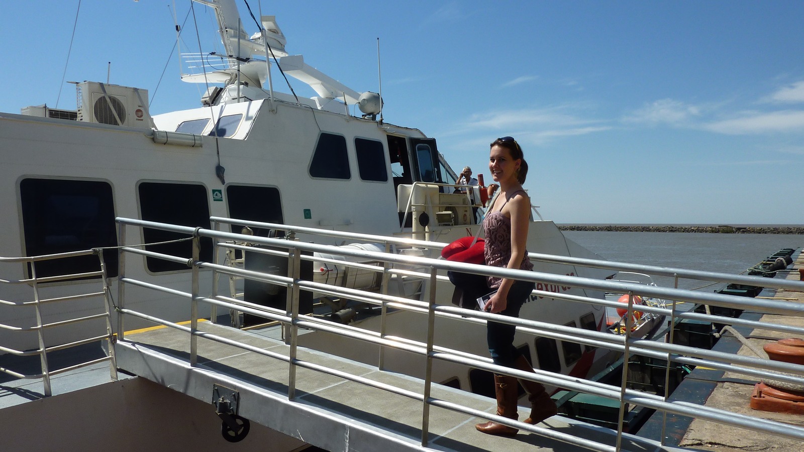Historical photograph of boarding a ferry to Buenos Aires