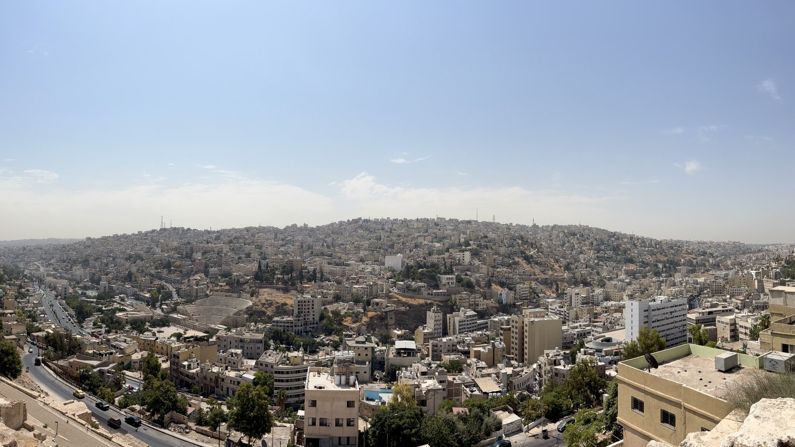 Wide 2025 panorama of central Amman and its hills in Jordan